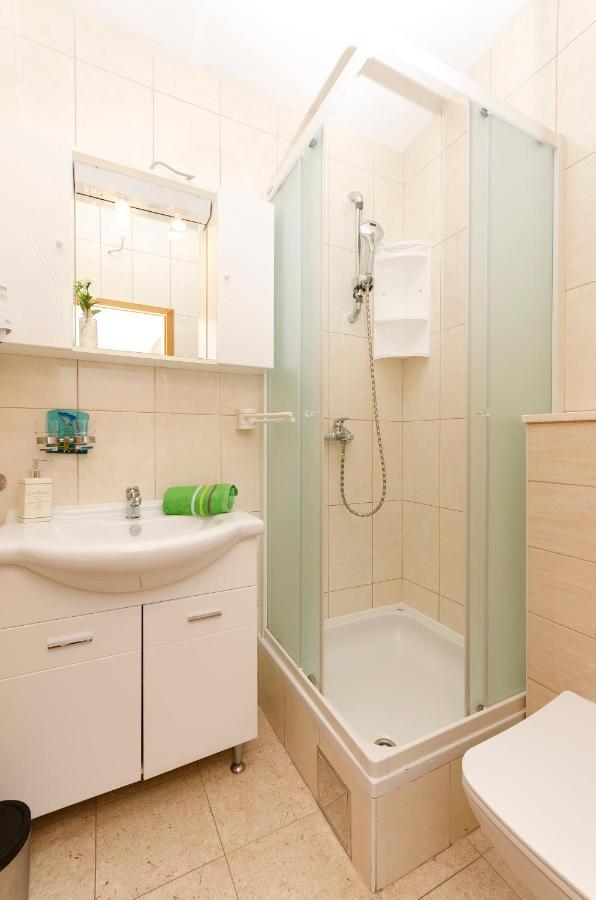 Apartments Magdalena Водице Екстериор снимка
