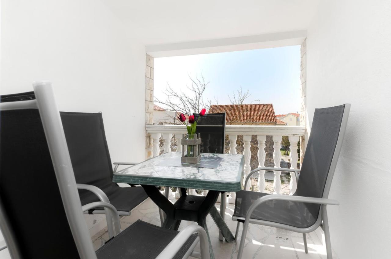 Apartments Magdalena Водице Екстериор снимка